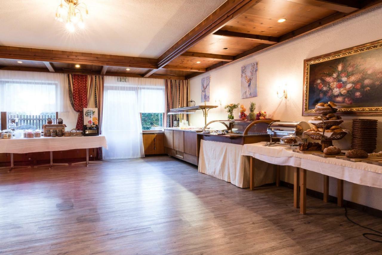Hotel Wiesenhof ミーダース エクステリア 写真